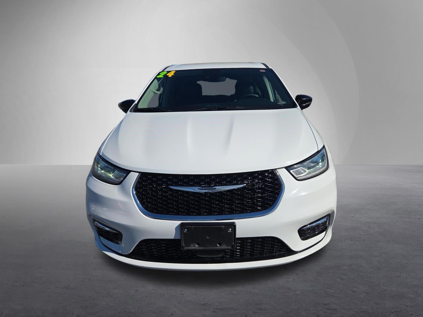 2024 Chrysler Pacifica Touring L FWD