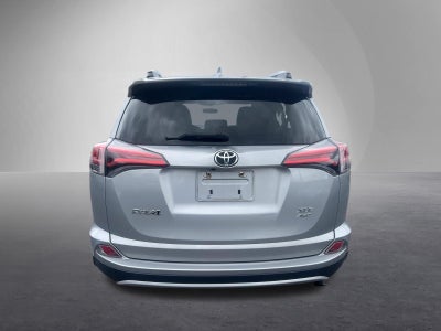 2016 Toyota RAV4 AWD 4dr XLE (Natl)