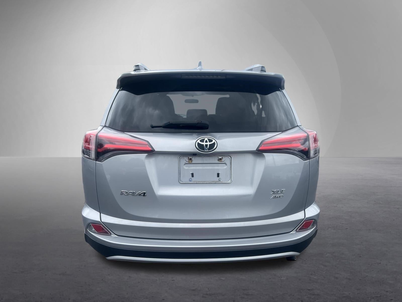 2016 Toyota RAV4 AWD 4dr XLE (Natl)
