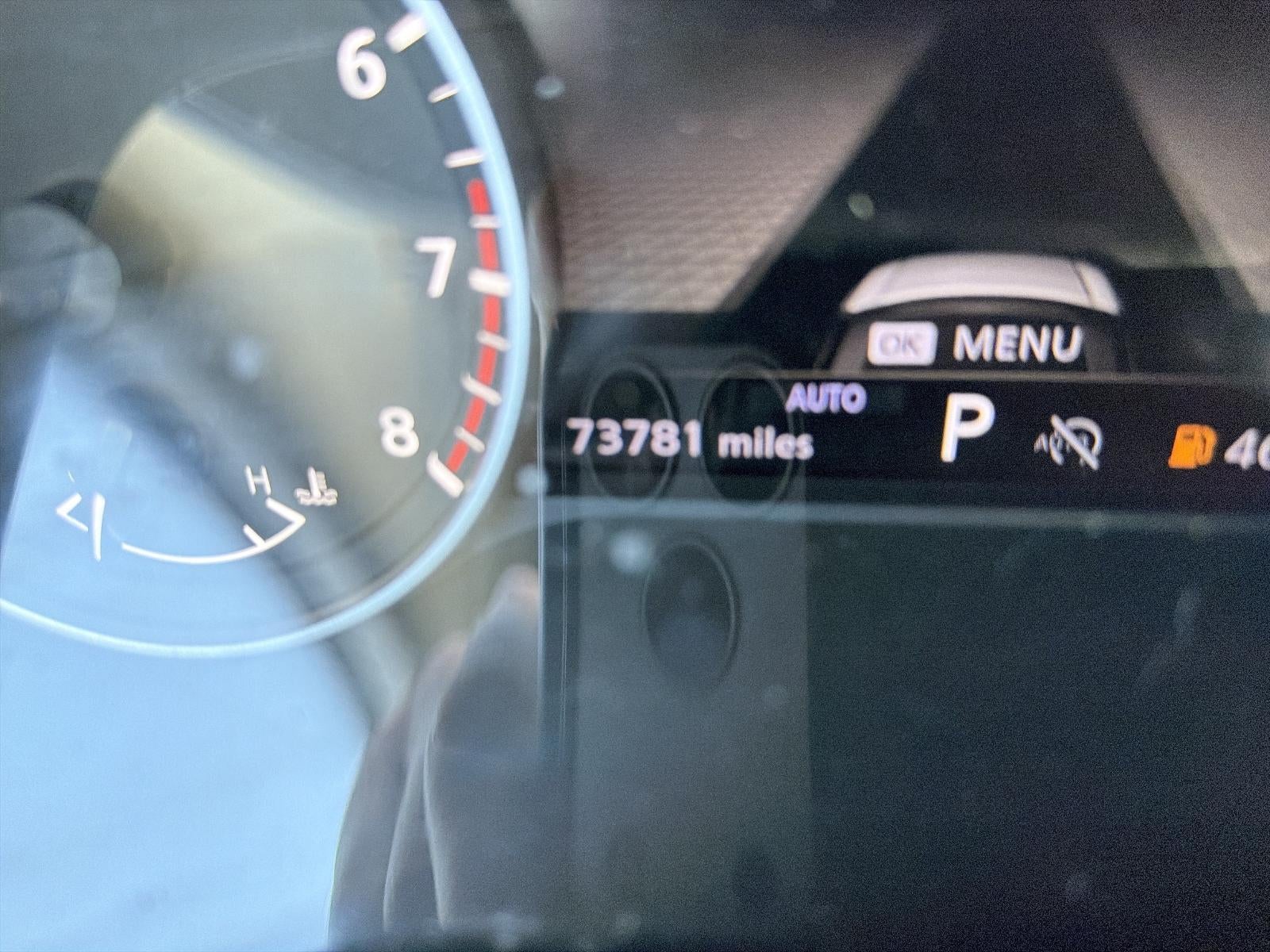 2022 Nissan Pathfinder SL 4WD