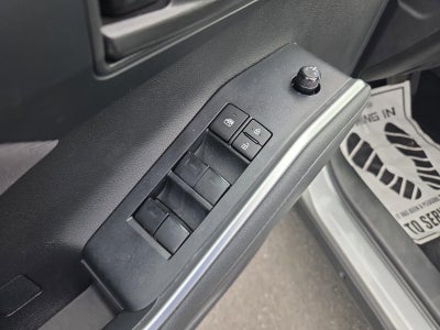 2024 Toyota Highlander LE AWD (SE)