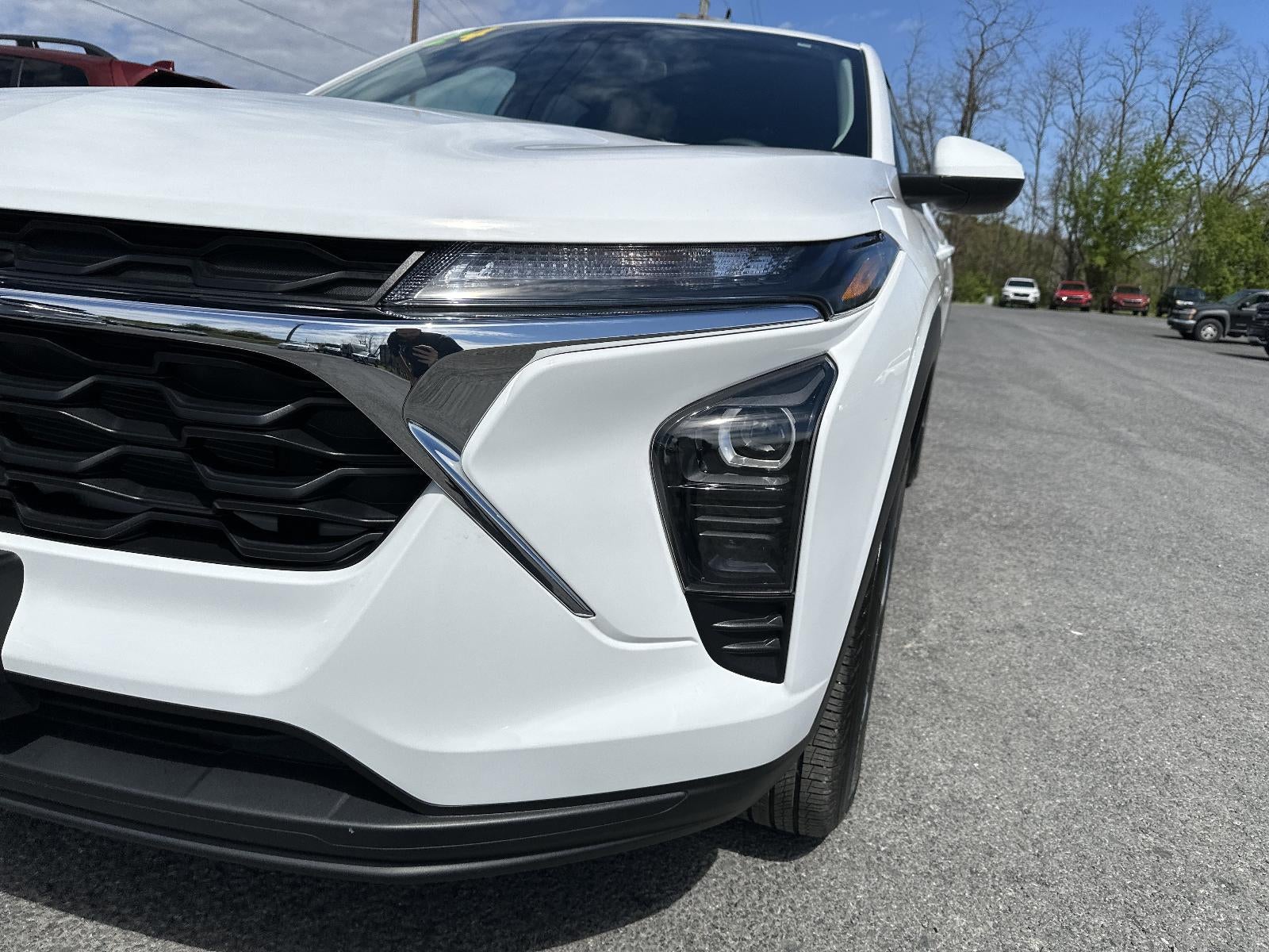 2024 Chevrolet Trax FWD 4dr LS