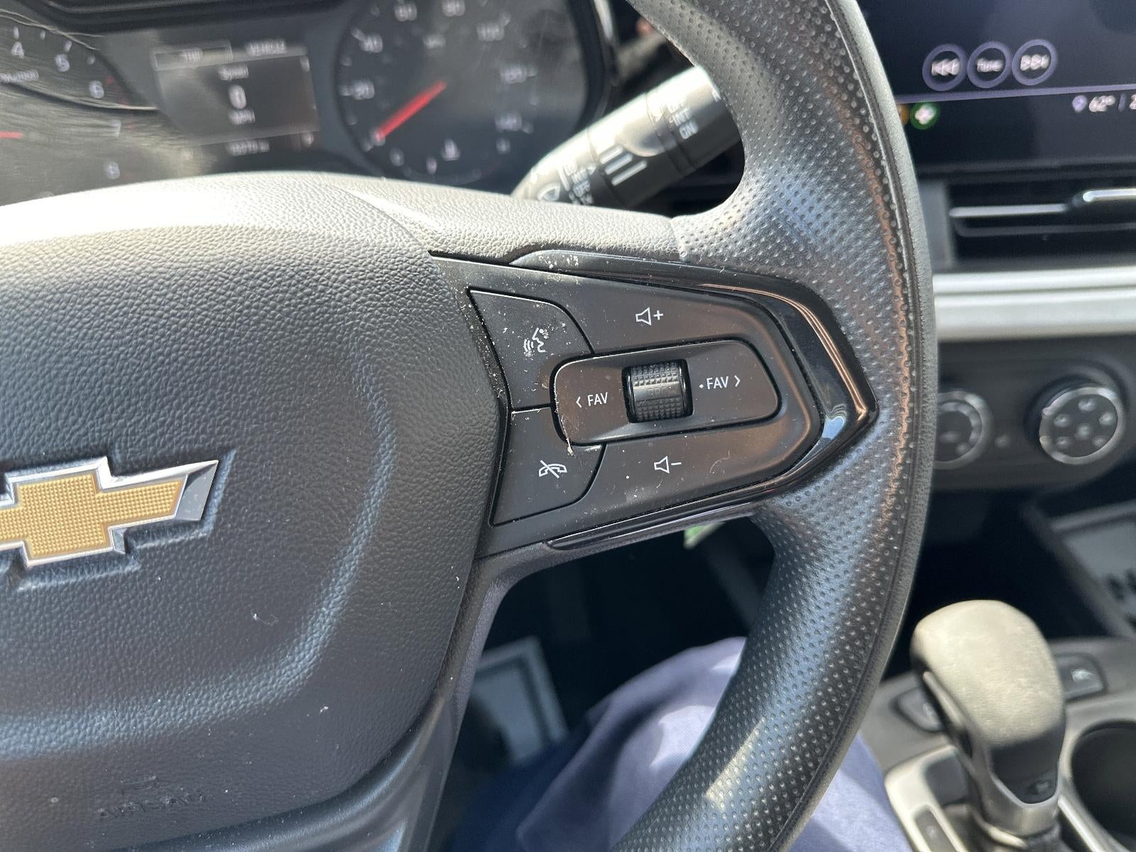 2024 Chevrolet Trax FWD 4dr LS