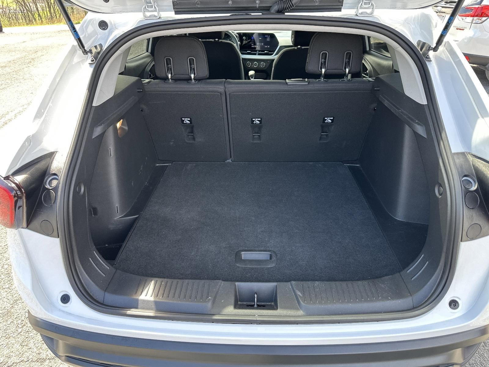 2024 Chevrolet Trax FWD 4dr LS