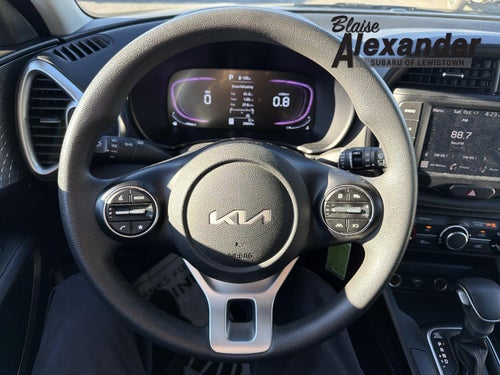 2024 Kia Soul LX IVT