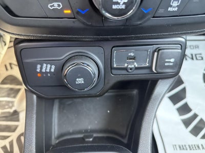 2023 Jeep Renegade Altitude 4x4