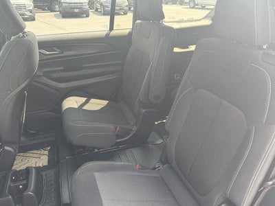 2025 Jeep Grand Cherokee L Laredo X 4x4