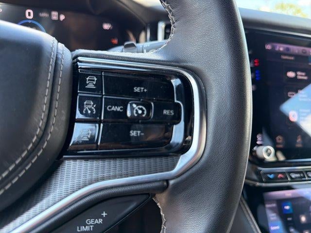 2024 Jeep Grand Wagoneer L Series II 4x4