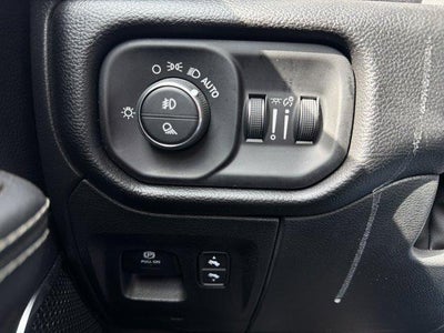 2026 RAM 1500 Laramie 4x4 Crew Cab 5'7" Box