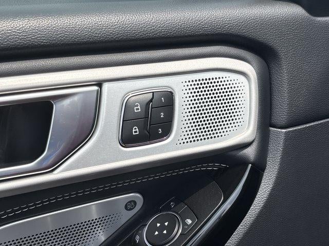 2021 Ford Explorer ST 4WD