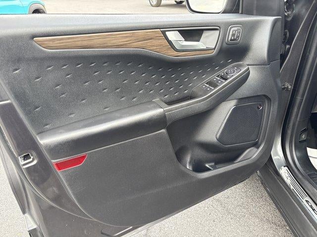 2020 Ford Escape Titanium AWD