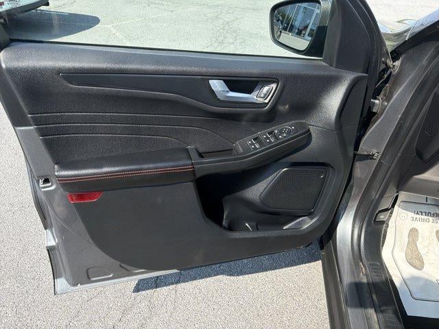 2025 Ford Escape ST-Line Select AWD