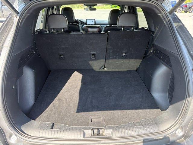 2025 Ford Escape ST-Line Select AWD
