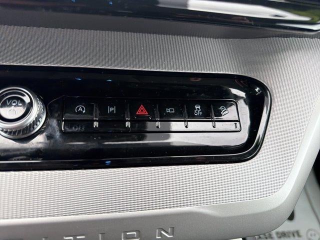 2025 Ford Expedition Max Active 4x4