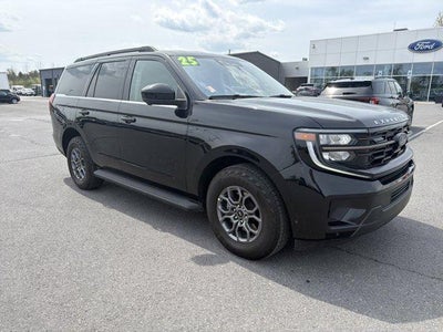 2025 Ford Expedition Active 4x4