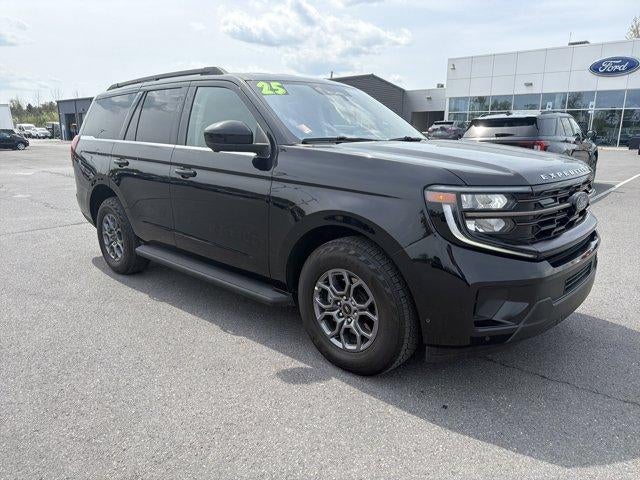 2025 Ford Expedition Active 4x4