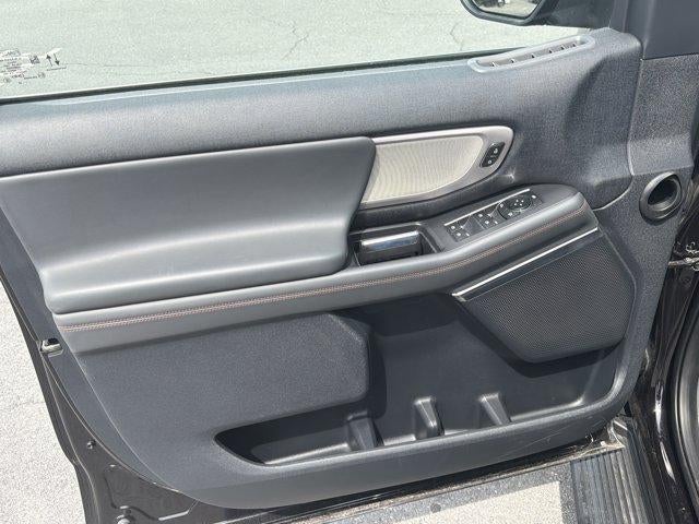 2025 Ford Expedition Active 4x4