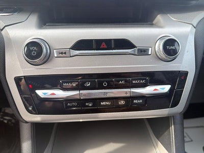 2022 Ford Explorer XLT 4WD