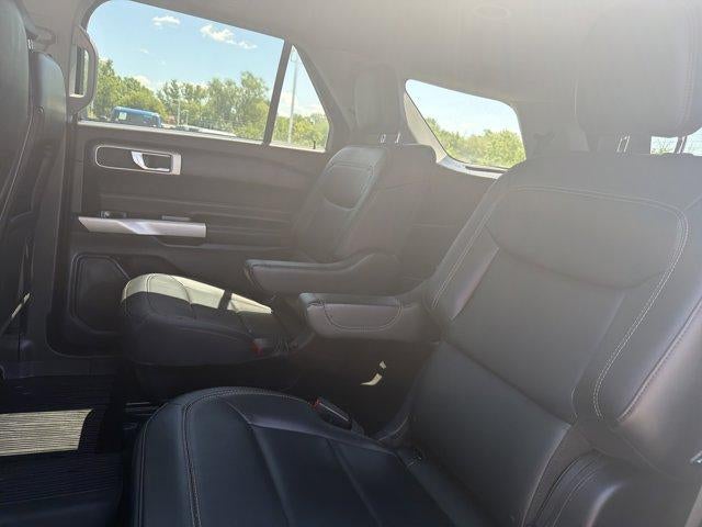 2022 Ford Explorer XLT 4WD