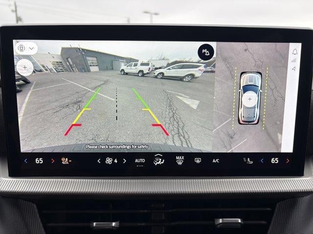 2025 Ford Explorer ST-Line 4WD