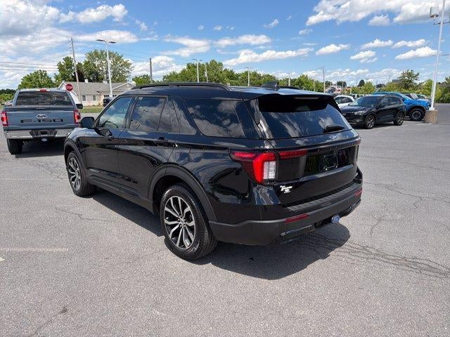 2026 Ford Explorer ST-Line 4WD