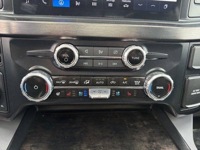 2024 Ford Super Duty F-250 SRW LARIAT 4WD Crew Cab 6.75' Box