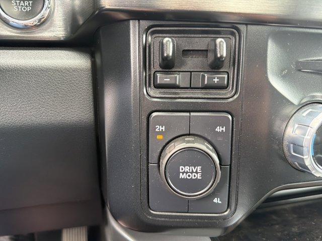 2024 Ford Super Duty F-250 SRW LARIAT 4WD Crew Cab 6.75' Box