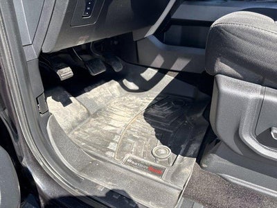 2015 Ford F-150 4WD SuperCrew 5-1/2 Ft Box XLT