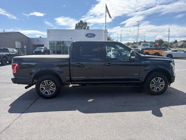 2015 Ford F-150 4WD SuperCrew 5-1/2 Ft Box XLT