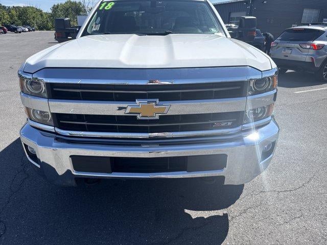2018 Chevrolet Silverado 2500 HD Crew Cab Long Box 4-Wheel Drive LT