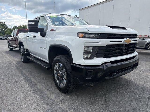 2024 Chevrolet Silverado 2500 HD Double Cab Standard Box 4-Wheel Drive Custom