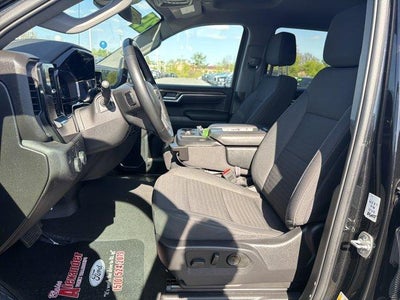 2025 Chevrolet Silverado 1500 Crew Cab Short Box 4-Wheel Drive LT 1LT