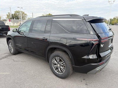 2025 Chevrolet Traverse LT w/2LT