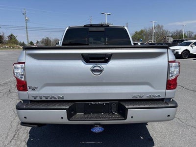 2021 Nissan Titan 4x4 Crew Cab SV