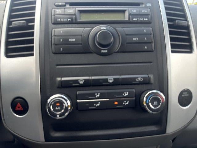 2012 Nissan Frontier 4WD Crew Cab SWB Auto SV