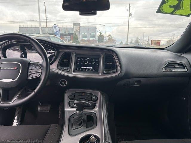 2023 Dodge Challenger SXT RWD