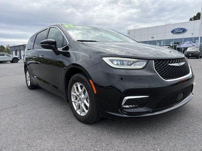 2025 Chrysler Pacifica Select FWD