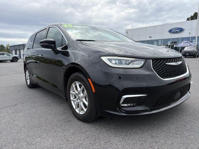 2025 Chrysler Pacifica Select FWD