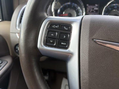 2013 Chrysler Town & Country 4dr Wgn Touring-L