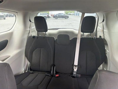 2023 Chrysler Voyager LX FWD