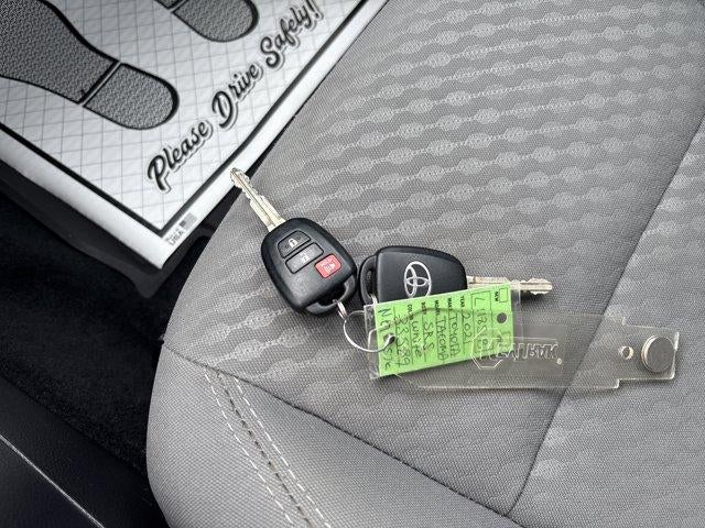 2021 Toyota Tacoma 4WD 4WD SR5 Double Cab 5' Bed V6 AT (GS)