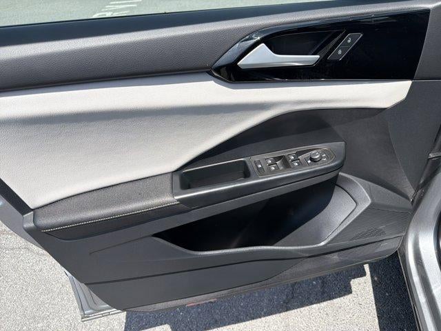 2025 Volkswagen Taos S 4MOTION