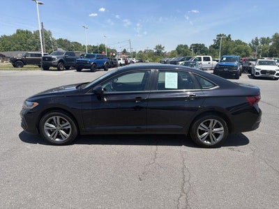 2024 Volkswagen Jetta SE Auto