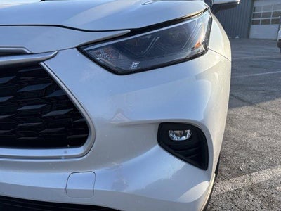 2022 Toyota Highlander XLE AWD (Natl)