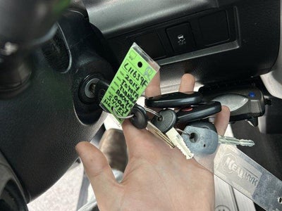 2014 Toyota Tundra 4WD Truck 4WD Double Cab Standard Bed 4.6L V8 SR5 (Natl)