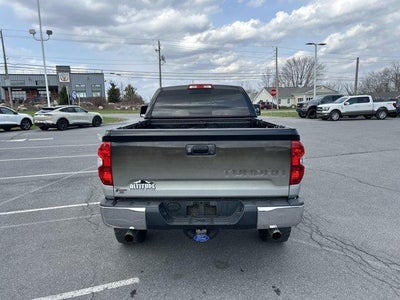 2014 Toyota Tundra 4WD Truck 4WD Double Cab Standard Bed 4.6L V8 SR5 (Natl)