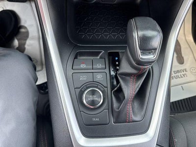 2022 Toyota RAV4 Prime SE (Natl)