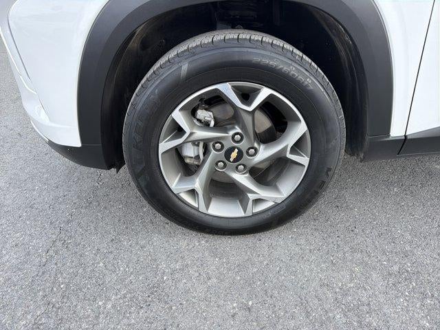2025 Chevrolet Trax FWD 4dr LT