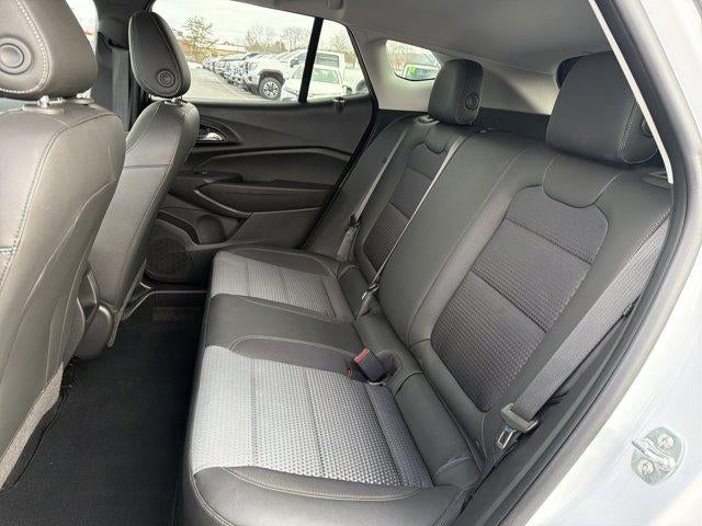 2025 Chevrolet Trax FWD 4dr LT