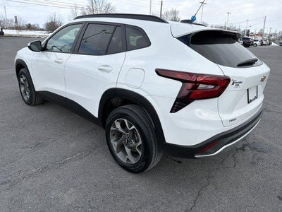 2025 Chevrolet Trax FWD 4dr LT